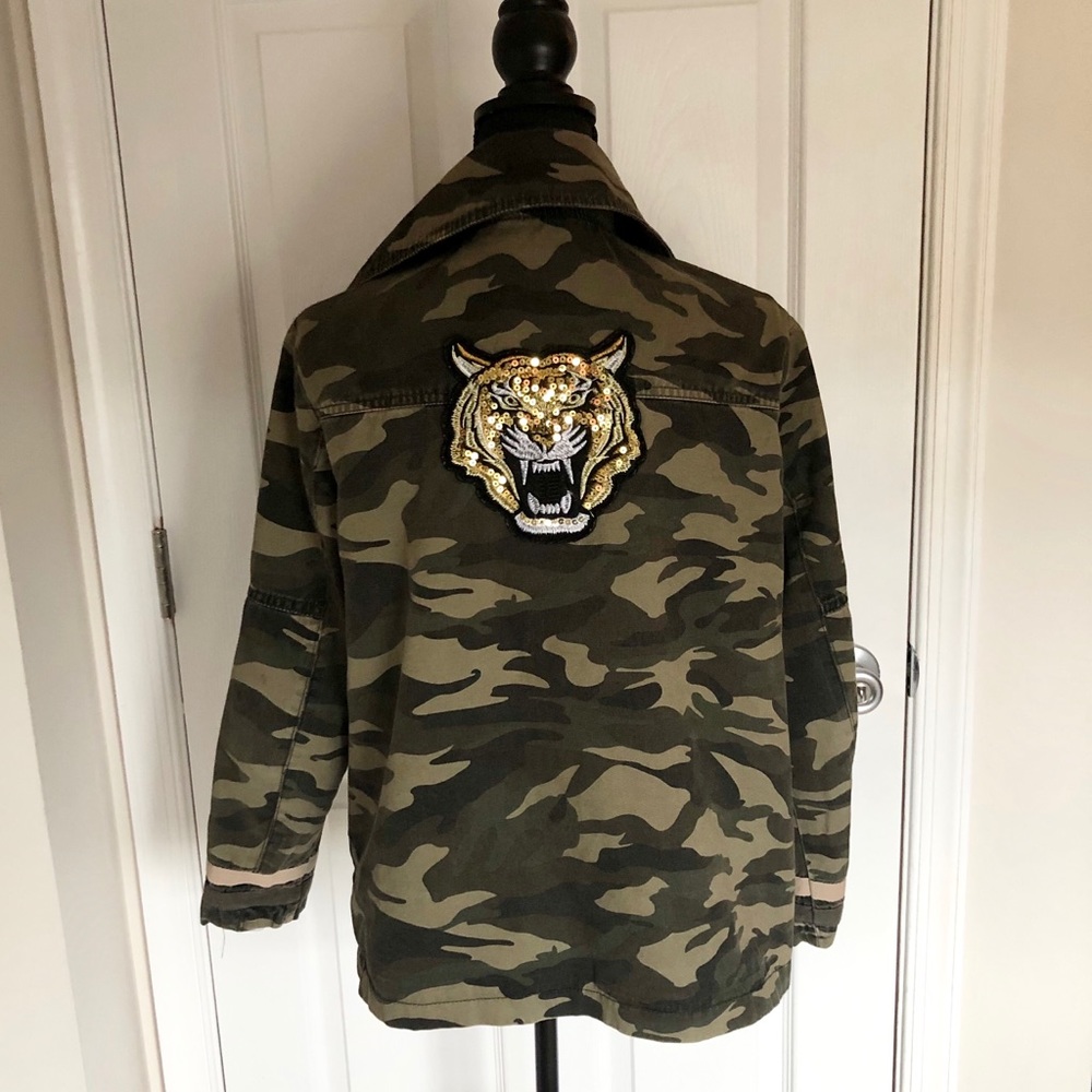 Women’s camo jacket with embellishment